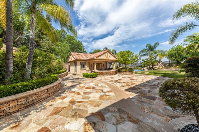 22883 Canyon View Road, Diamond Bar CA: https://media.crmls.org/medias/9277558f-be56-4ec9-ae0c-66510e168046.jpg