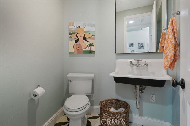 Detail Gallery Image 32 of 49 For 1341 Mallard Ct, Carlsbad,  CA 92011 - 4 Beds | 3/1 Baths