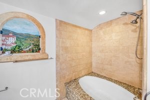 92788b71 A516 43c5 8f90 1bbf26098a46