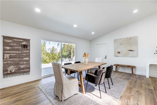 927960b2 E369 4b2d A15b 781838dd3d74