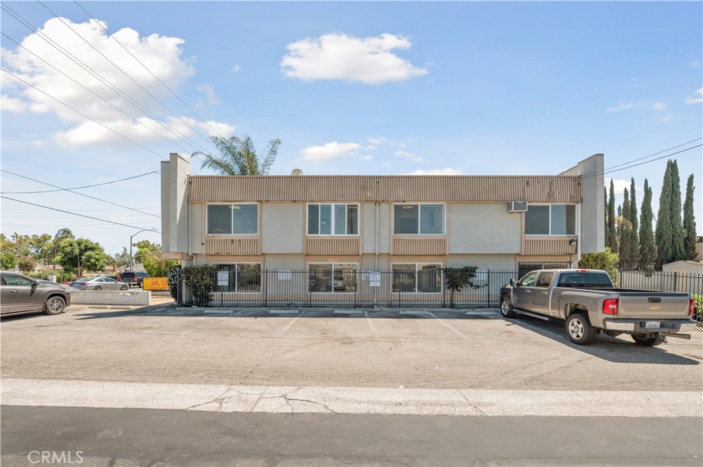 719 N Sunset Avenue, West Covina, CA 91790