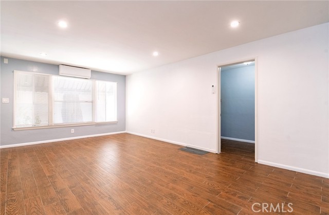  Income Home for Sale in North Hollywood, California