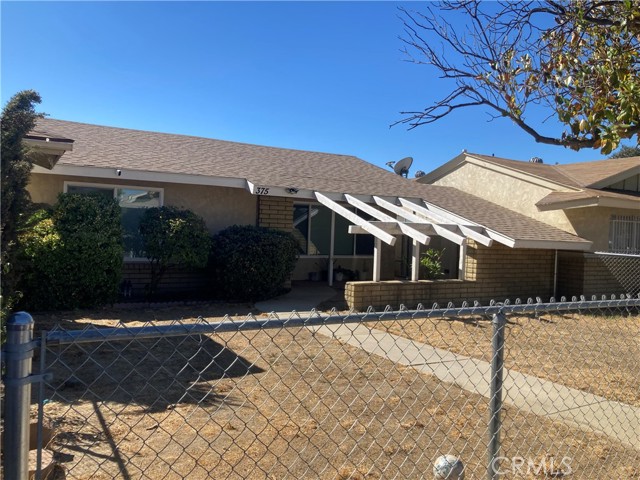 Detail Gallery Image 2 of 19 For 375 Magnolia Cir, Hemet,  CA 92543 - 2 Beds | 2 Baths