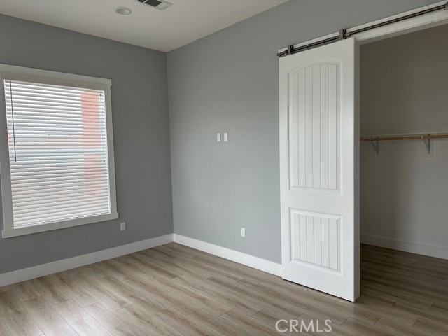 31917 Saint Joseph Ln, Stanton CA: https://media.crmls.org/medias/927bd2ee-9a2d-4ae0-b744-351b9443082e.jpg
