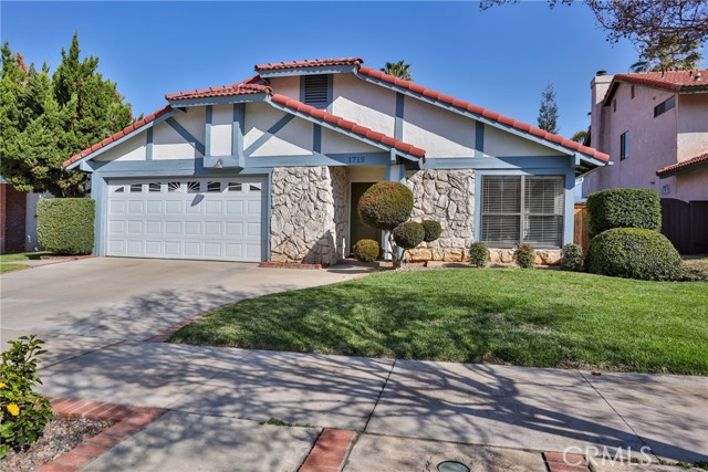 Detail Gallery Image 1 of 1 For 1719 Parkview, Redlands,  CA 92374 - 3 Beds | 2 Baths