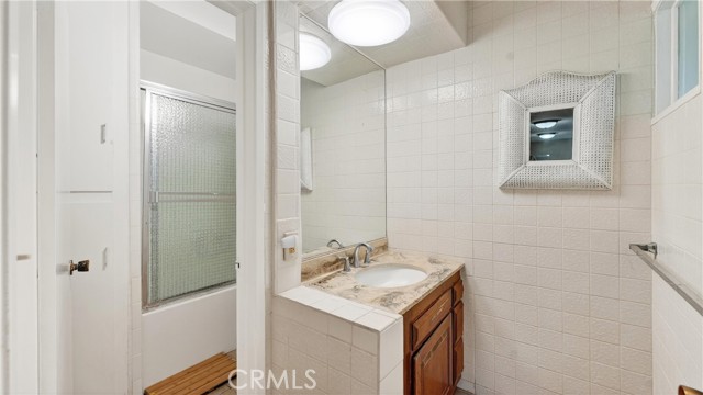 Detail Gallery Image 29 of 62 For 1414 N Raymond, Fullerton,  CA 92831 - 5 Beds | 3/1 Baths