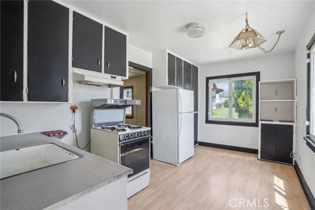 Detail Gallery Image 9 of 15 For 1385 Turquoise Ave, Mentone,  CA 92359 - 2 Beds | 1 Baths