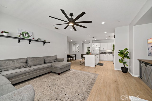 Detail Gallery Image 16 of 42 For 27286 Wedgewood Way, Murrieta,  CA 92562 - 4 Beds | 2 Baths
