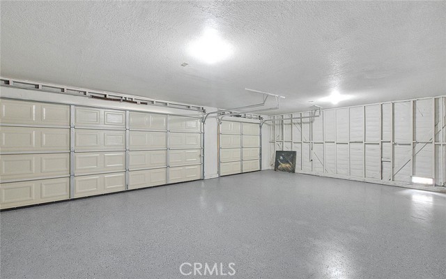 Detail Gallery Image 34 of 58 For 19182 Ash, Bloomington,  CA 92316 - 4 Beds | 2 Baths