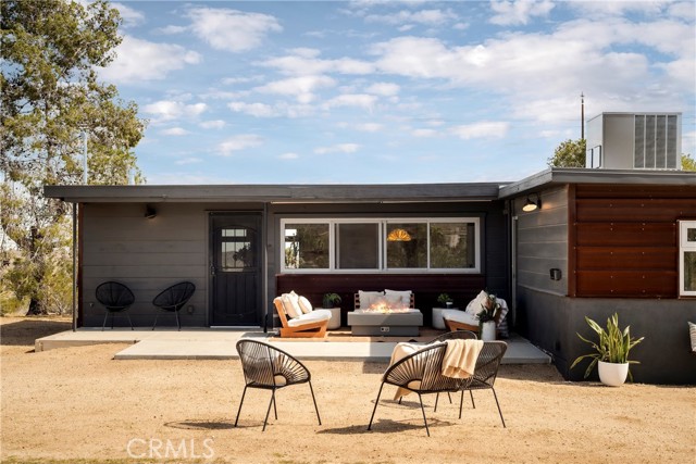 Detail Gallery Image 7 of 24 For 5376 Linda Lee Dr, Yucca Valley,  CA 92284 - 2 Beds | 1 Baths