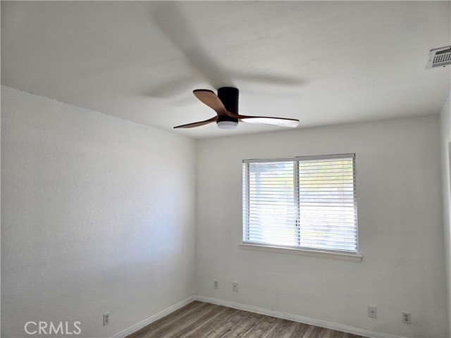 Detail Gallery Image 11 of 34 For 20994 Verde Dr, Apple Valley,  CA 92308 - 3 Beds | 2 Baths