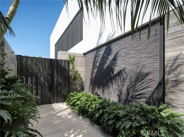 3 The Point, Coronado CA: https://media.crmls.org/medias/927f7e30-7b26-4e79-93fb-717936ab9caf.jpg