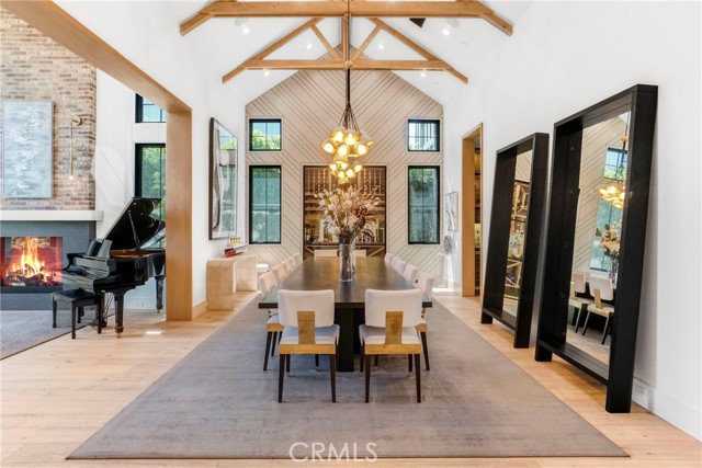 4961 Edgerton Avenue, Encino CA: https://media.crmls.org/medias/927fc177-74fc-496e-8a24-64e62040b6d8.jpg
