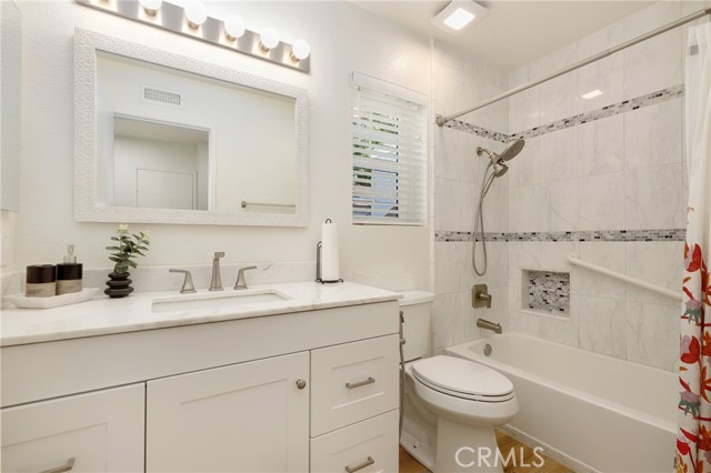 Detail Gallery Image 16 of 21 For 2332 Aspen St, Tustin,  CA 92782 - 3 Beds | 2/1 Baths