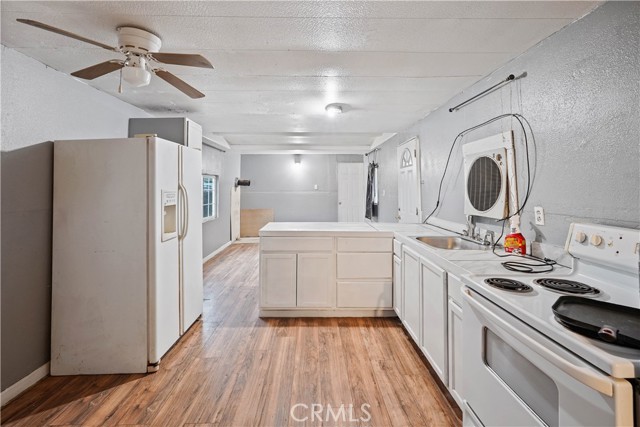 Detail Gallery Image 12 of 26 For 4012 Jeannie, Kelseyville,  CA 95451 - 2 Beds | 1 Baths