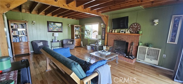 Detail Gallery Image 9 of 21 For 830 Chamois Dr, Crestline,  CA 92325 - 3 Beds | 2/1 Baths