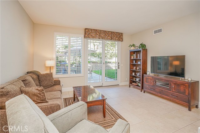 Detail Gallery Image 15 of 46 For 12095 Morrow Dr, Tustin,  CA 92782 - 3 Beds | 2/1 Baths