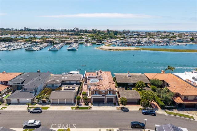 Detail Gallery Image 69 of 75 For 409 Morning Star, Newport Beach,  CA 92660 - 5 Beds | 5/1 Baths