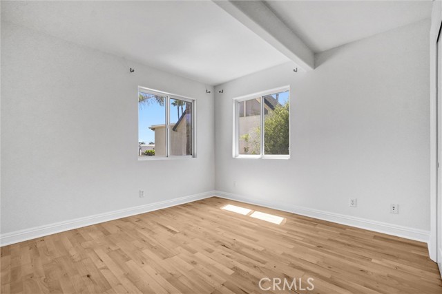 Detail Gallery Image 22 of 37 For 6 Canal Cir, Newport Beach,  CA 92663 - 4 Beds | 3 Baths