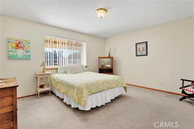 Detail Gallery Image 24 of 69 For 11062 Hollister Rd, Oak Hills,  CA 92344 - 4 Beds | 3 Baths