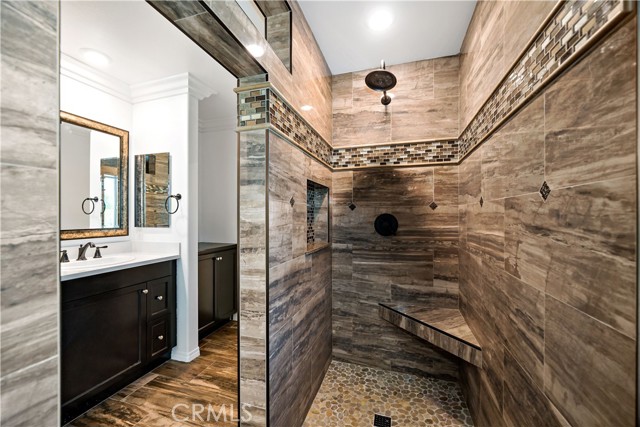 35646 Athena Court, Winchester CA: https://media.crmls.org/medias/9283b3fe-da86-4016-b542-f91f84906f3d.jpg