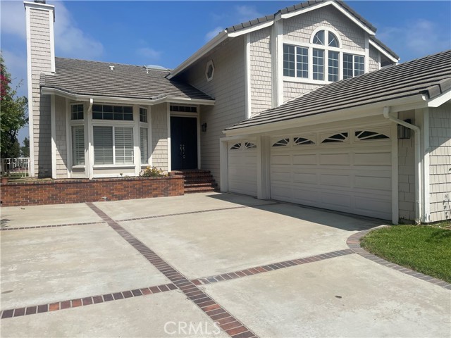 Detail Gallery Image 3 of 27 For 5419 E Estate Ridge Rd, Anaheim Hills,  CA 92807 - 3 Beds | 2/1 Baths