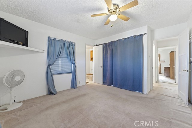 Detail Gallery Image 16 of 35 For 3322 Dawn, Rosamond,  CA 93560 - 4 Beds | 1/2 Baths