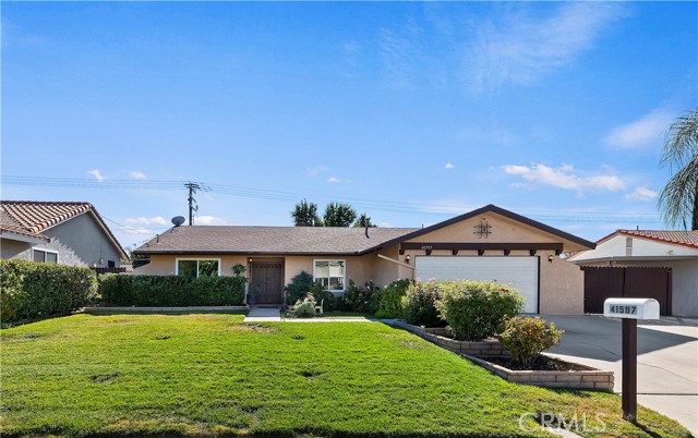 Detail Gallery Image 1 of 21 For 41597 Fulton Ave, Hemet,  CA 92544 - 3 Beds | 2 Baths