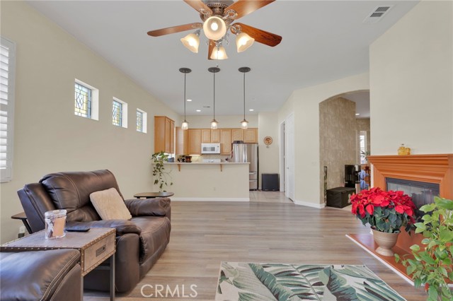 Detail Gallery Image 7 of 50 For 11166 Avonlea, Apple Valley,  CA 92308 - 2 Beds | 2 Baths