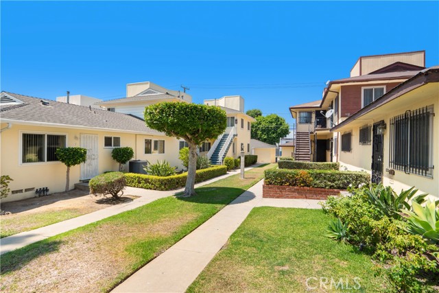 Detail Gallery Image 8 of 10 For 10607 Crenshaw Bld, Inglewood,  CA 90303 - – Beds | – Baths