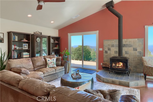 Detail Gallery Image 7 of 61 For 6097 Sherlock Rd, Midpines,  CA 95345 - 3 Beds | 2 Baths