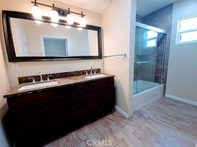19100 Bessemer Street, Tarzana CA: https://media.crmls.org/medias/9286092a-bace-41fd-aaa1-5facebc299bb.jpg