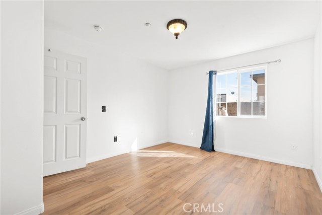 535 W D Street, Ontario CA: https://media.crmls.org/medias/92862a59-2d54-49c4-88b5-2307c846ab07.jpg
