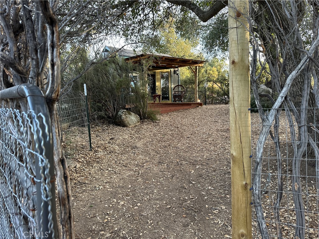 https://media.crmls.org/medias/928676f6-b3d0-4820-a6ac-03826714e632.jpg?preset=X-Large