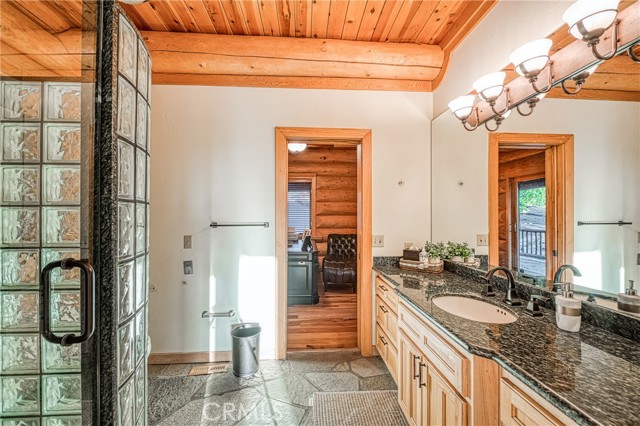 Detail Gallery Image 23 of 68 For 12755 Rusty Spur Ln, Clovis,  CA 93619 - 5 Beds | 4/1 Baths