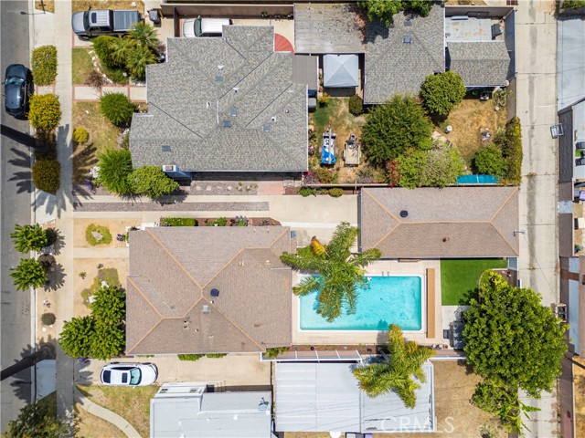2325 Golden Avenue, Long Beach CA: https://media.crmls.org/medias/9287184c-071e-40ec-a79f-98ee67b13bbe.jpg