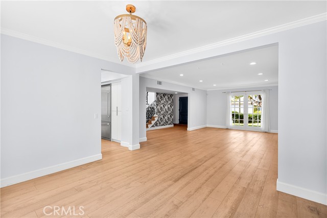 Detail Gallery Image 13 of 53 For 3156 Dona Emilia Dr, Studio City,  CA 91604 - 5 Beds | 3 Baths