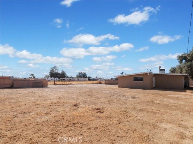 Detail Gallery Image 25 of 27 For 25642 Weaver Rd, Barstow,  CA 92311 - 4 Beds | 1/1 Baths