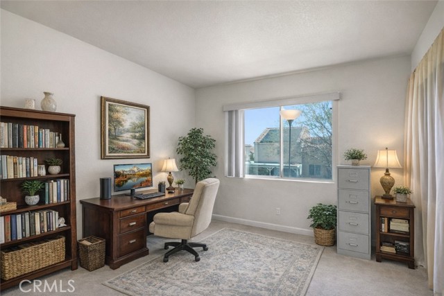 Detail Gallery Image 10 of 41 For 37230 45th St E, Palmdale,  CA 93552 - 4 Beds | 3 Baths