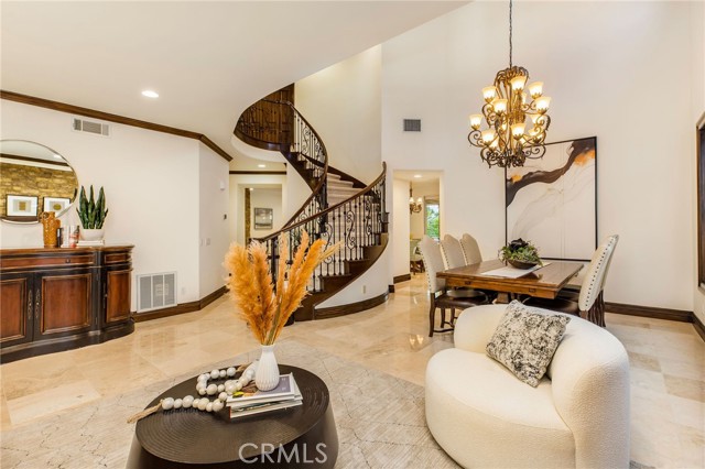Detail Gallery Image 11 of 75 For 11 Sunswept Mesa, Aliso Viejo,  CA 92656 - 5 Beds | 4/1 Baths