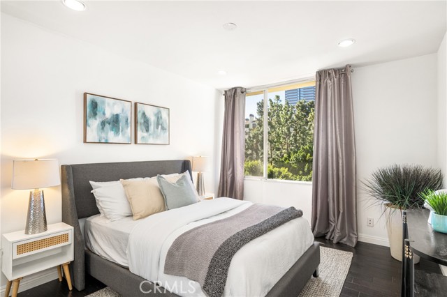Detail Gallery Image 13 of 33 For 2170 Century Park East #507,  Los Angeles,  CA 90067 - 2 Beds | 2 Baths