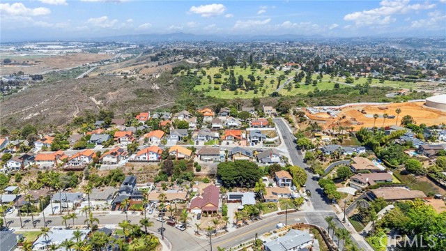 Detail Gallery Image 38 of 39 For 1355 Knoll Dr, Oceanside,  CA 92054 - 4 Beds | 3 Baths