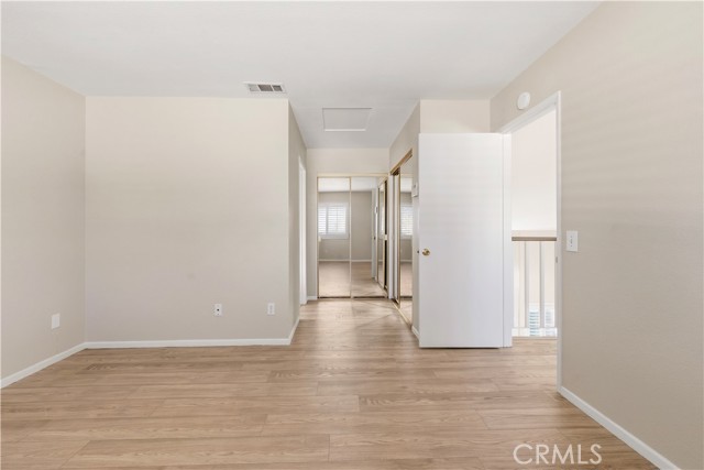 Detail Gallery Image 12 of 29 For 761 Kingfisher, Corona,  CA 92879 - 3 Beds | 2/1 Baths