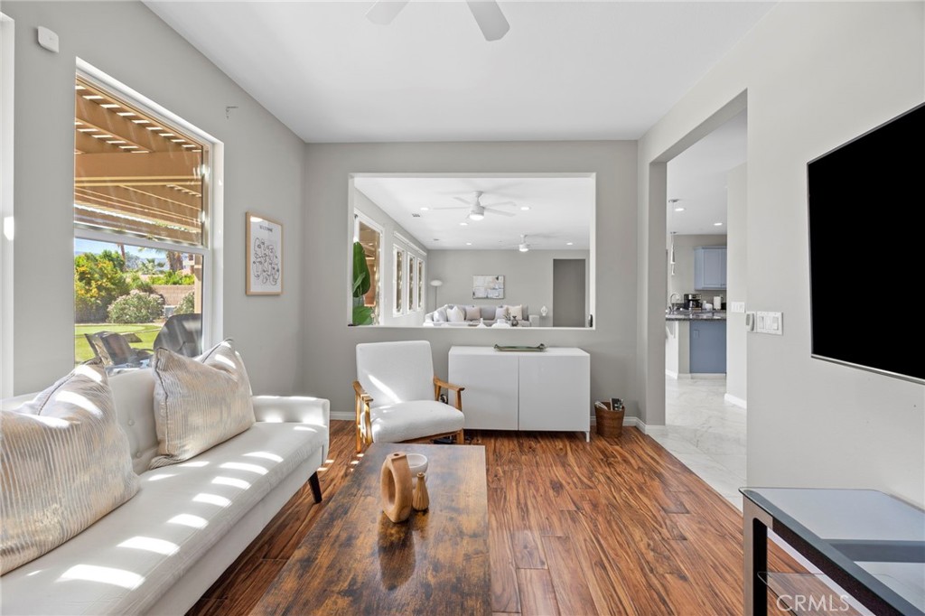 MLS #OC25226255 image #14