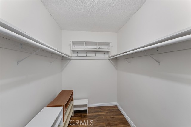 1073 E Knollcrest Drive, Covina CA: https://media.crmls.org/medias/92898f17-424c-4bac-a821-0dc81ffadc62.jpg