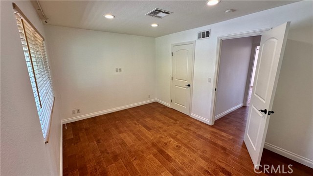 5433 Beeler Avenue, Woodland Hills CA: https://media.crmls.org/medias/9289b778-8b13-48fc-9d8a-108c47c28754.jpg