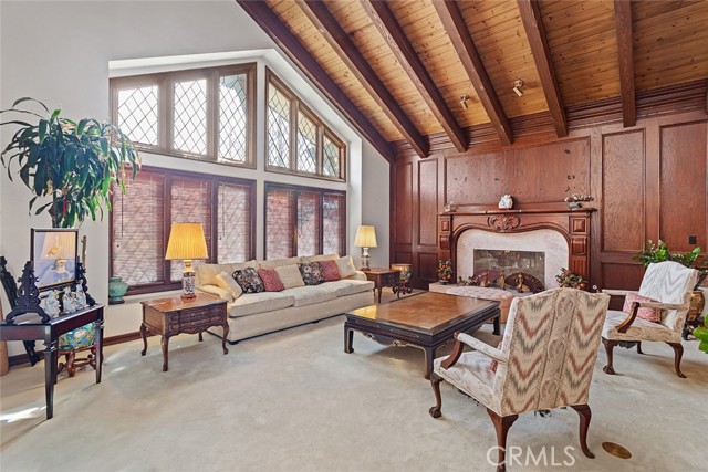 Detail Gallery Image 5 of 44 For 24840 Wooded Vista, West Hills,  CA 91307 - 5 Beds | 4/1 Baths