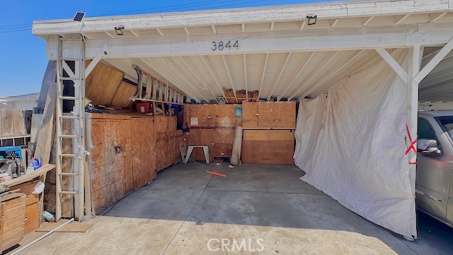 Image 12 of 17 For 3844 Whiteside Street