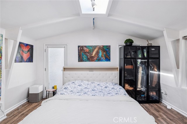 2 Bed Home for Sale in Los Angeles, California