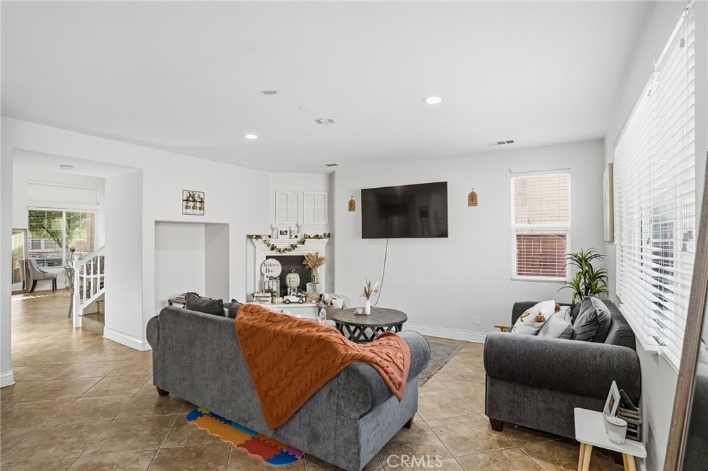 MLS #IV25267694 image #12